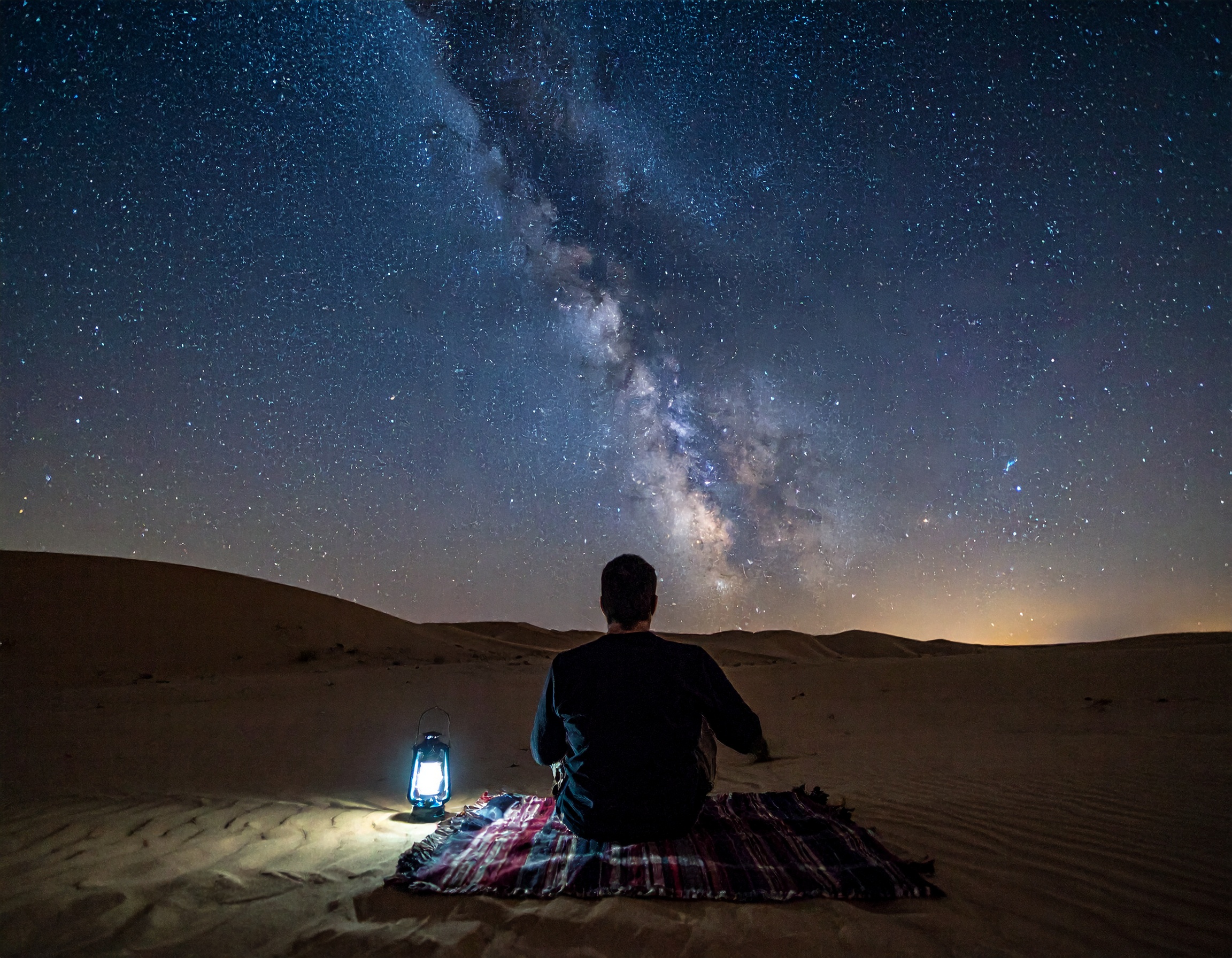 Noctourism star-bathing experience under dark skies